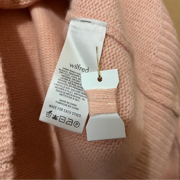 Aritzia | NWOT Wilfred Luxe Cashmere Jara Sweater Turtleneck Coral Blush Size XS - Picture 4 of 13